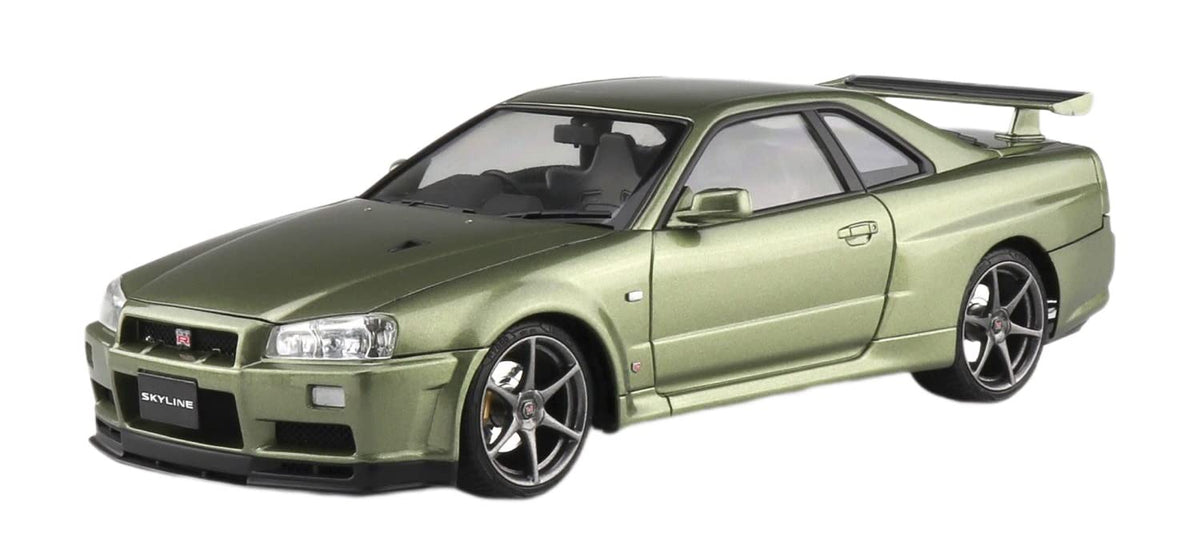 'Aoshima 124 Pre-Painted Nissan BNR34 Skyline GT-R Model Kit NEW'