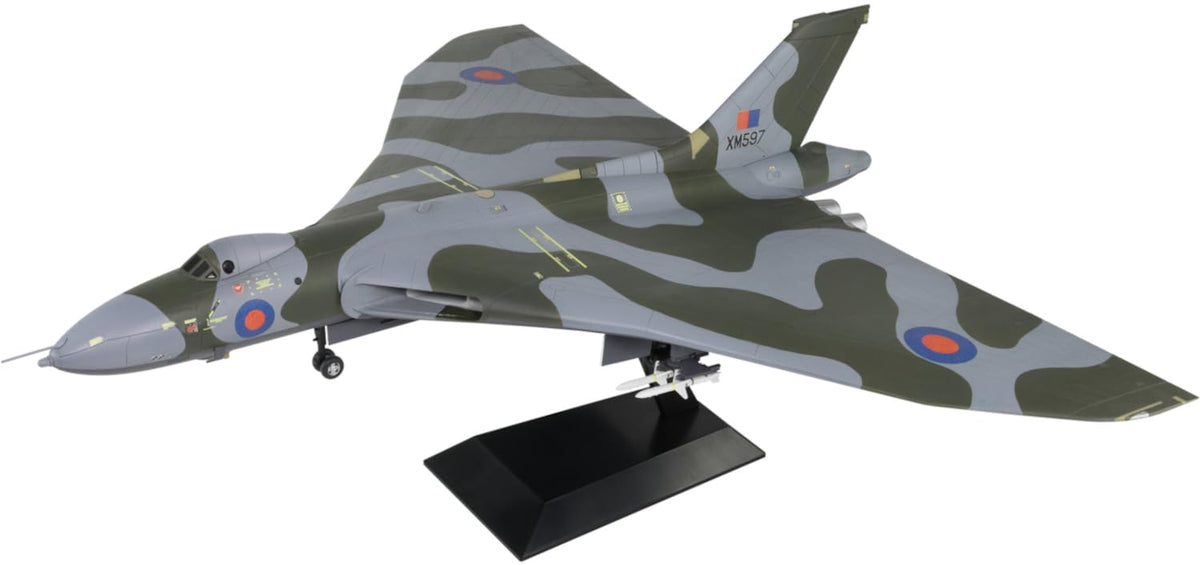 Pit-Road 1144 SN Series Royal Air Force Strategic Bomber Vulcan B.2 Plastic NEW