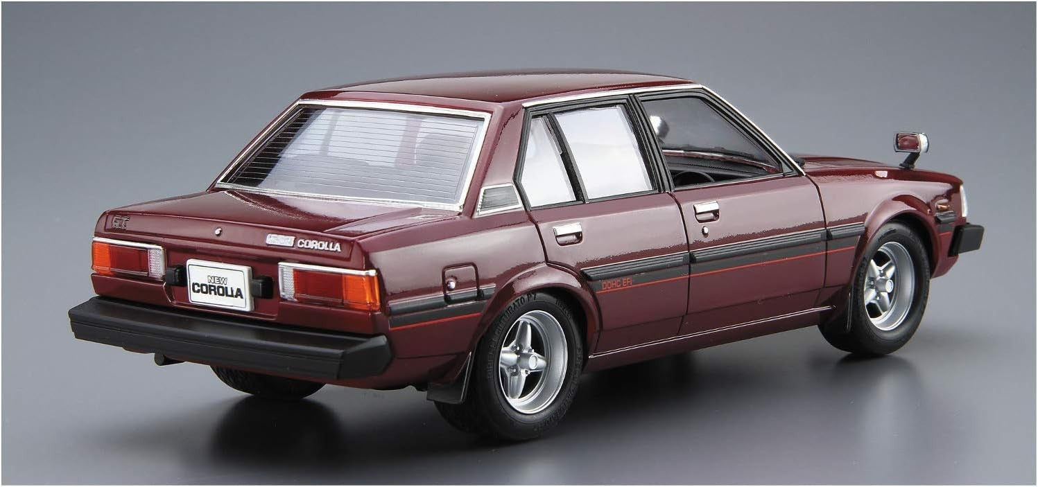 AOSHIMA 1/24 The Model Car Series No. 71 Toyota E71/70 Corolla Sedan GT/DX NEW
