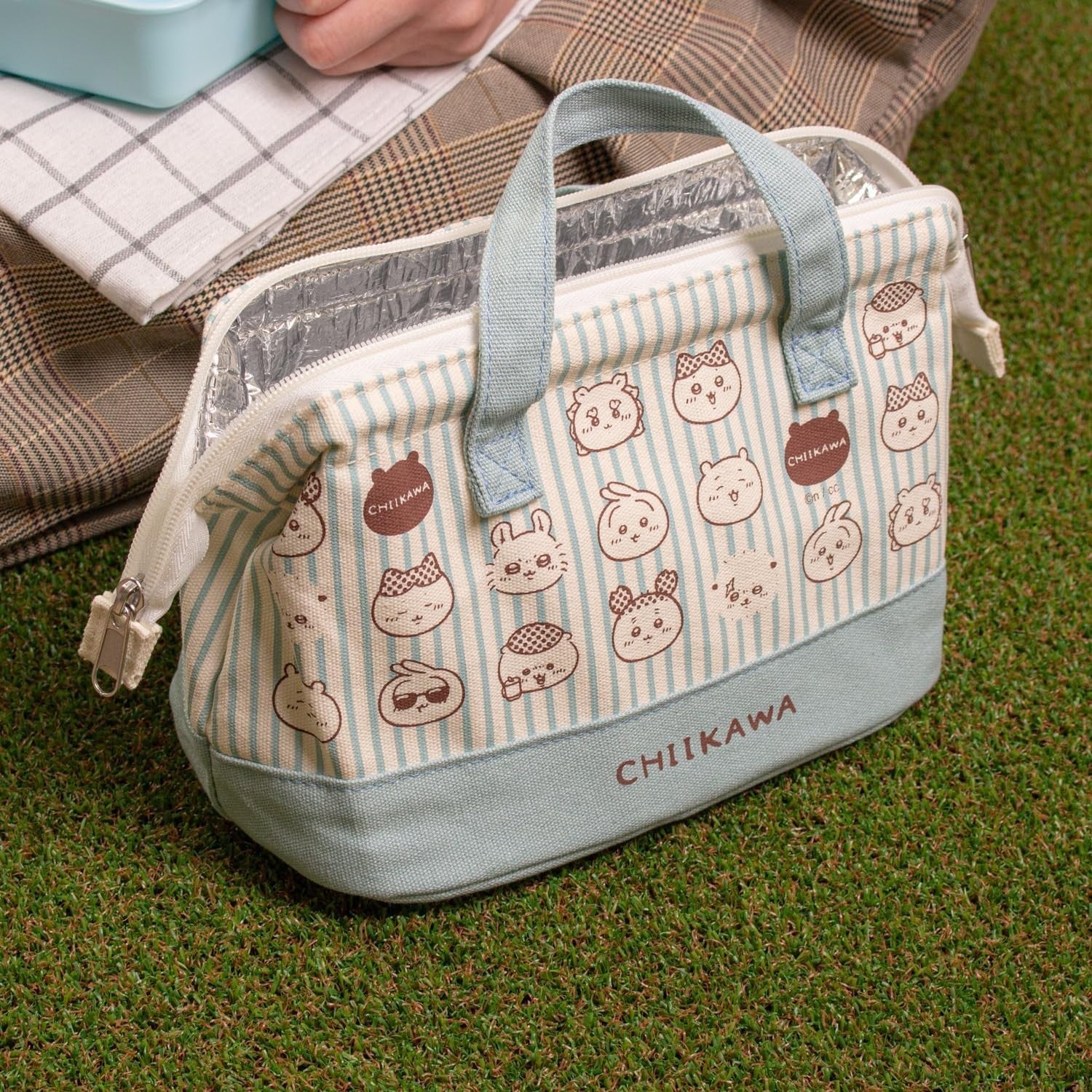 OSK Lunch Bag Clasp Type Chiikawa Cooler Bag CKWCKW No.5 TB-18 NEW