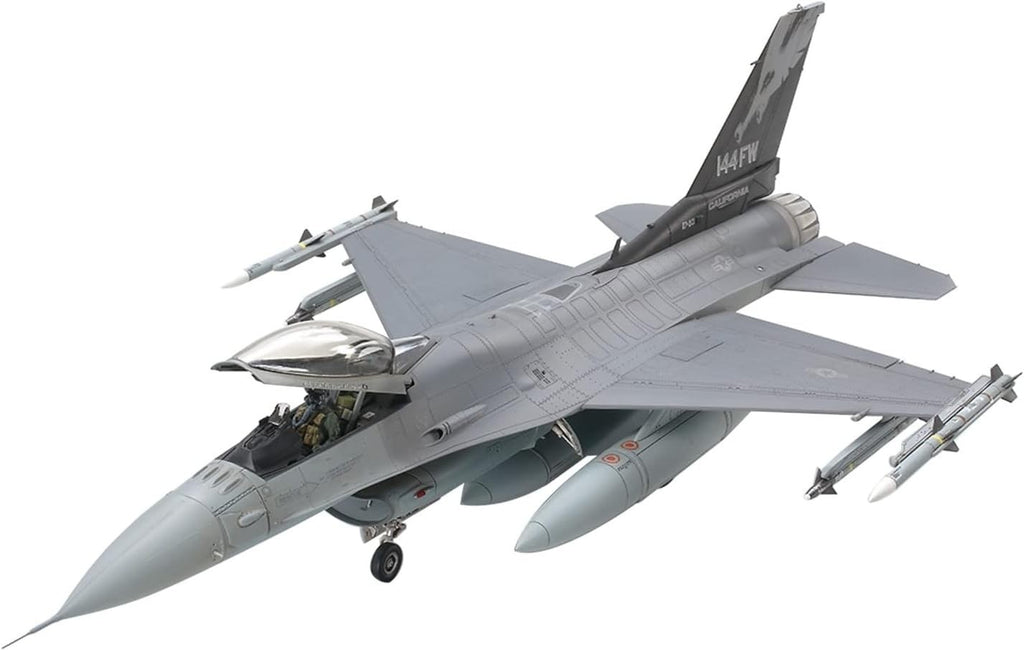 Tamiya Lockheed F-16C (Block 25/32) Fi NEW