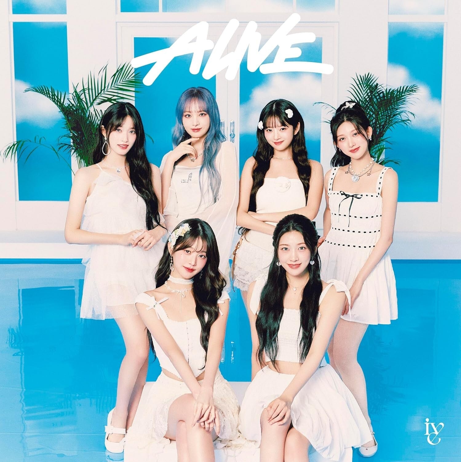 IVE ALIVE CD w/ PHOTOBOOK Limited Edition Type B Japan 2nd EP New