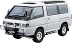Aoshima Bunka Kyozai 1/24 The Model Car Series No.27 Mitsubishi P35W Delica NEW