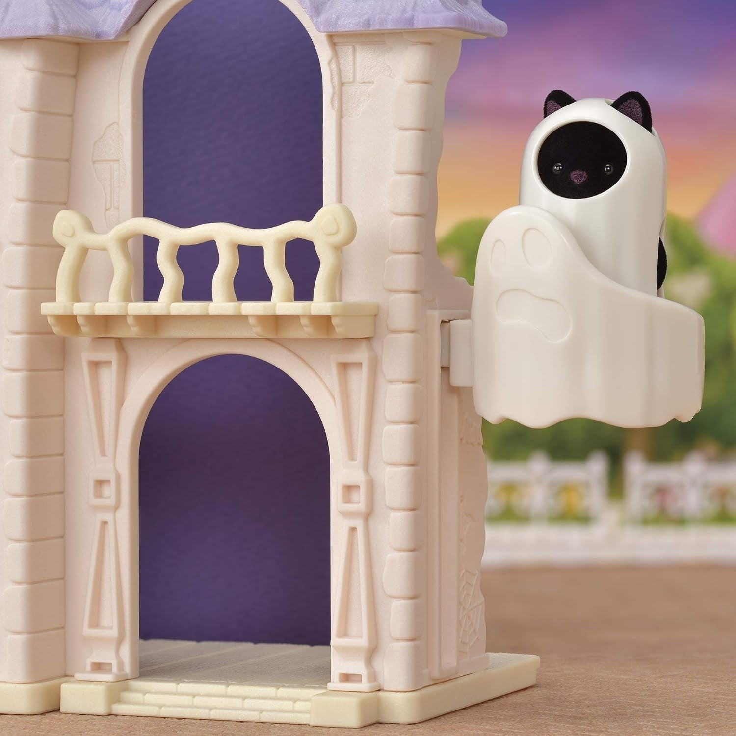 Sylvanian Family Co-67 Doggy Haunted House NEW