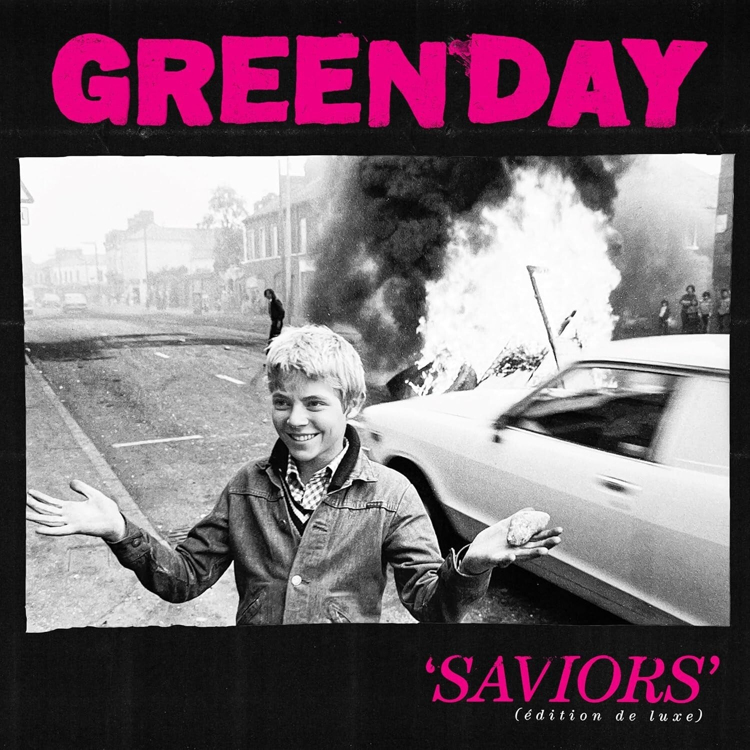 CD GREEN DAY SAVIORS DELUXE EDITION WITH BONUS TRACK 2025 JAPAN