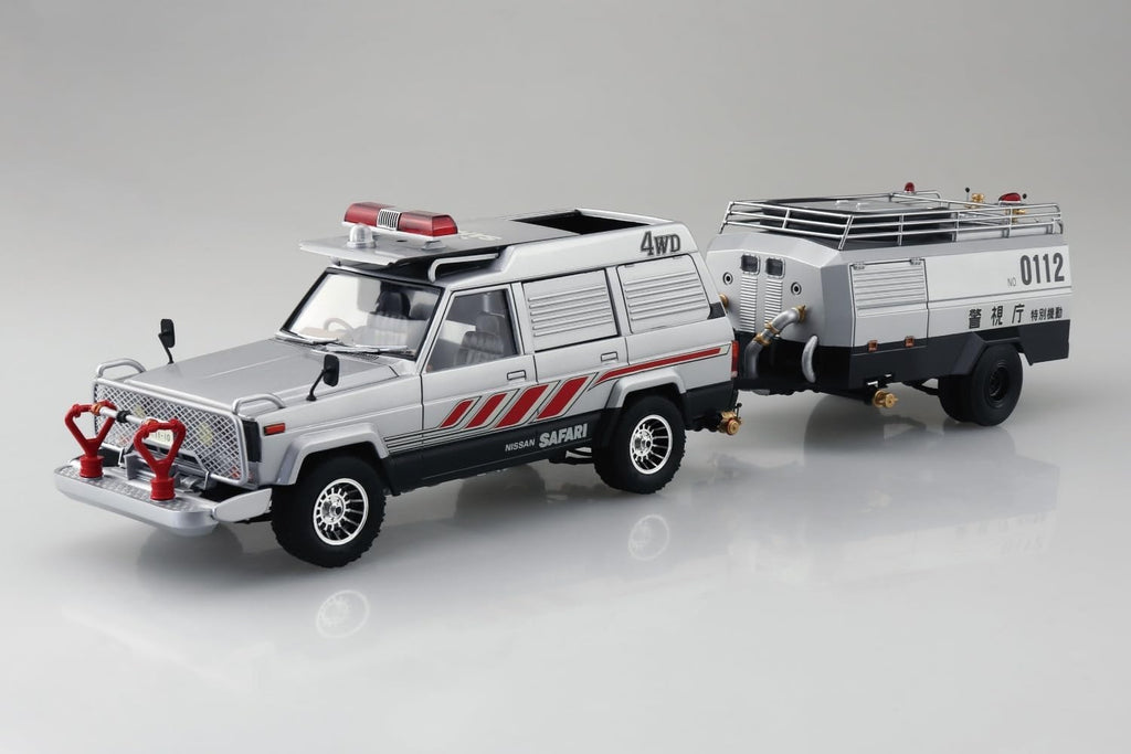 AOSHIMA Seibu Keisatsu No.7 Safari 4WD &amp Tank Truck 1/24 Scale Plastic NEW
