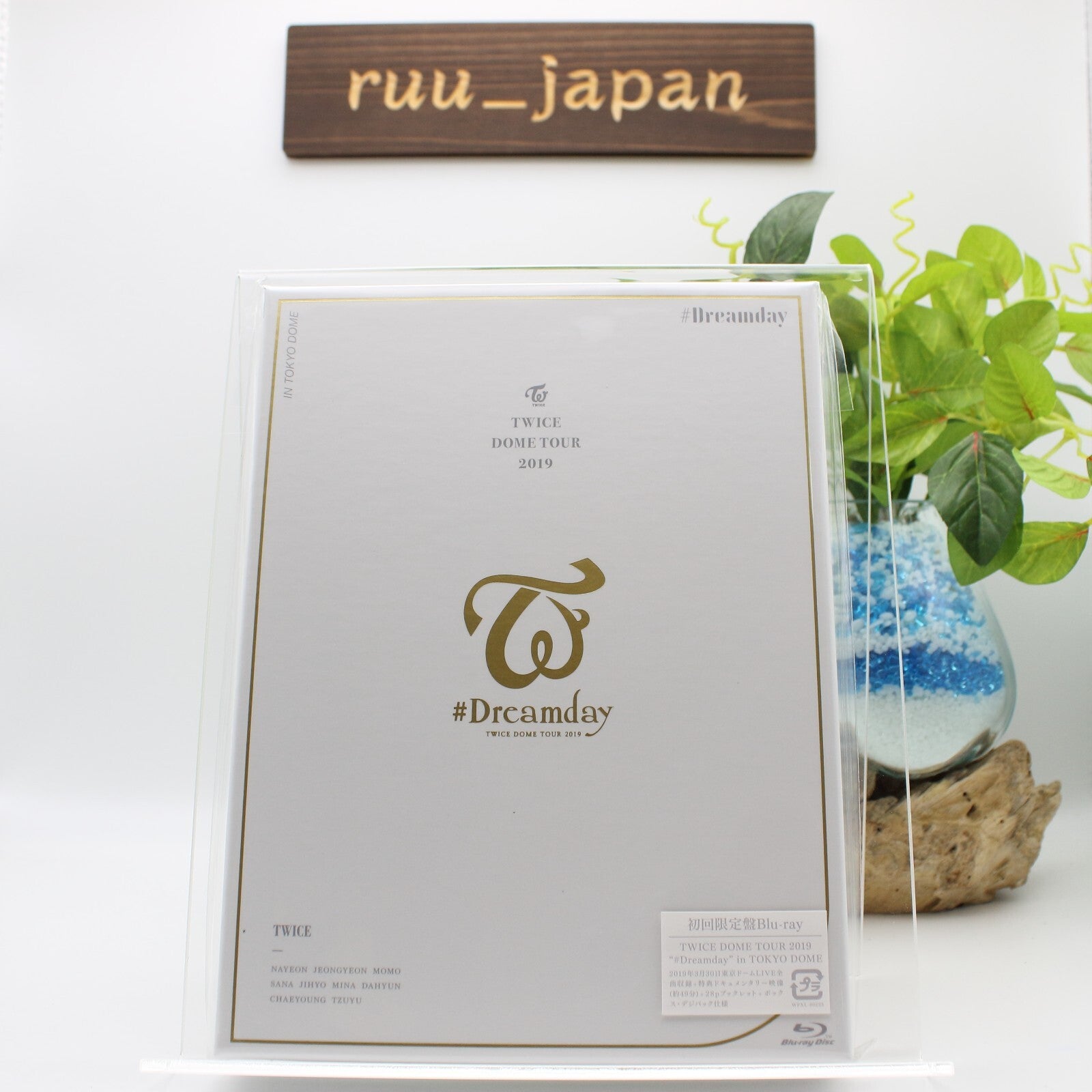 TWICE DOME TOUR 2019 #Dreamday in TOKYO DOME Limited Edition Photo Book Blu-ray