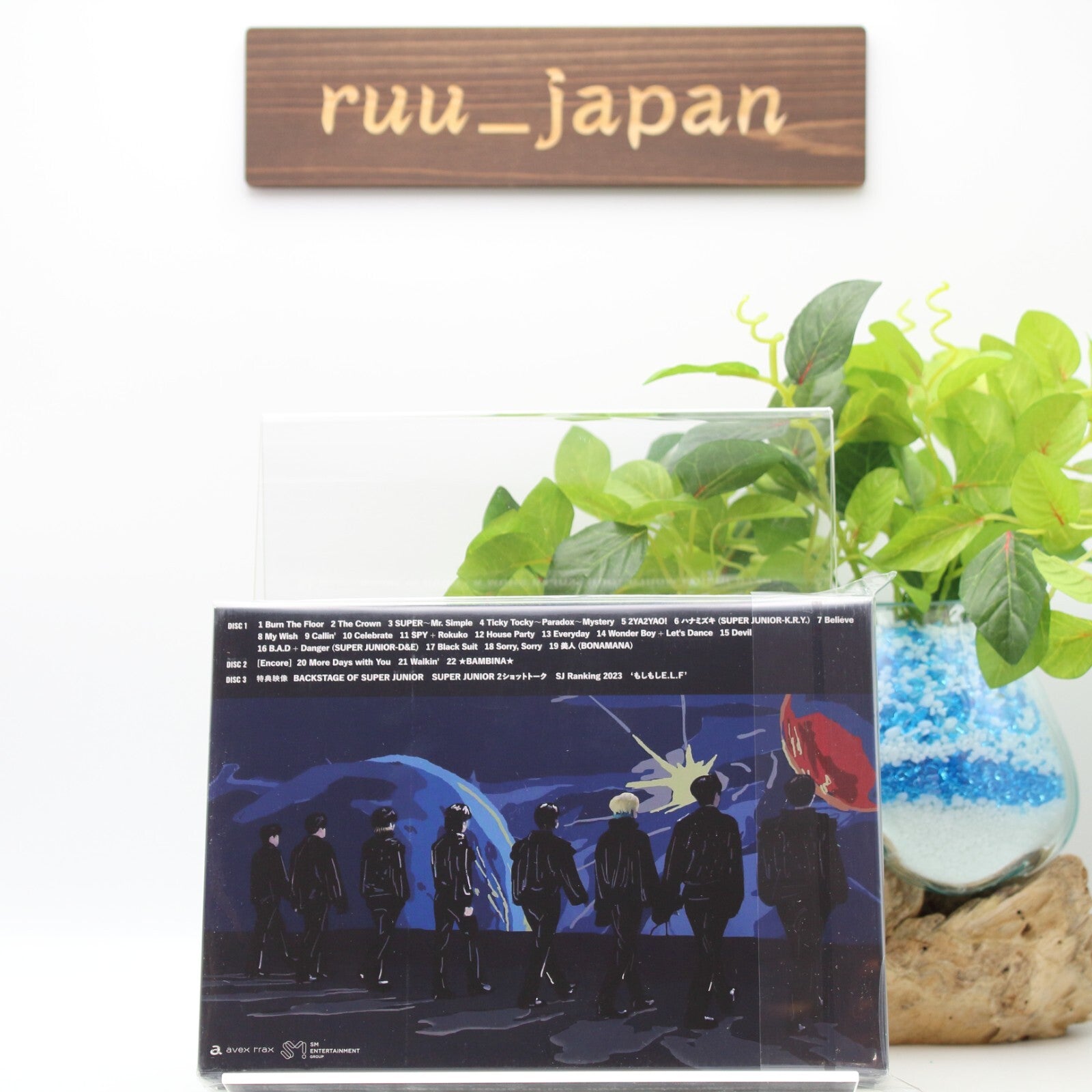 SUPER JUNIOR WORLD TOUR SUPER SHOW 9 ROAD in JAPAN 3DVD (First Limited Edition)
