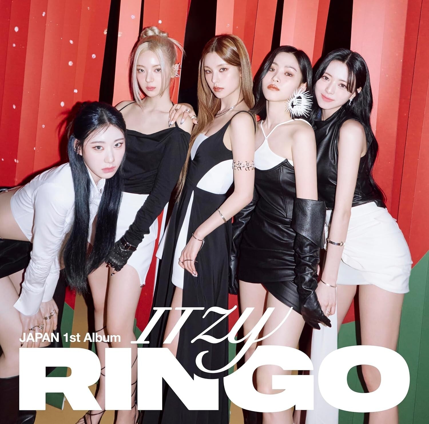 ITZY RINGO CD＋10TRADING CARDS JAPAN First Limited Edition B NEW
