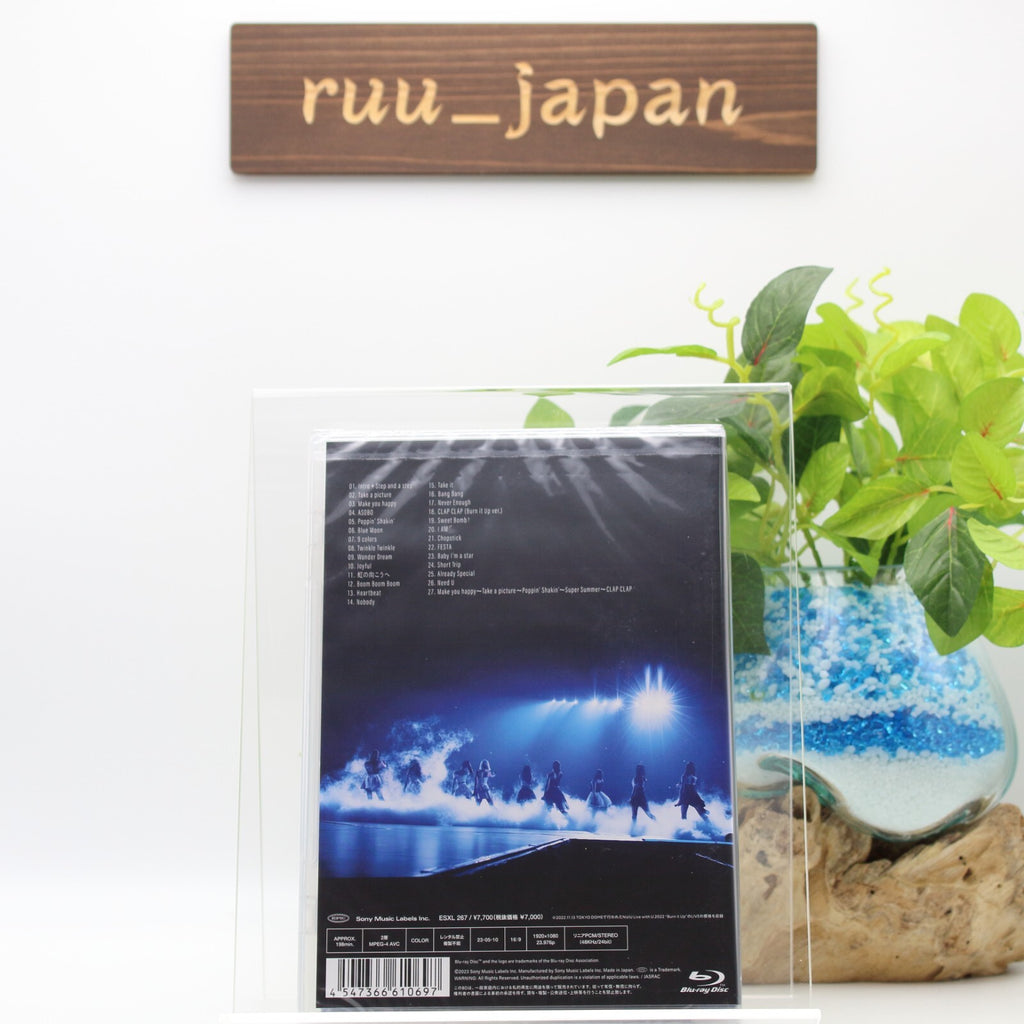 NiziU Live with U 2022 Burn it Up in TOKYO DOME Regular Blu-ray ESXL-267 New