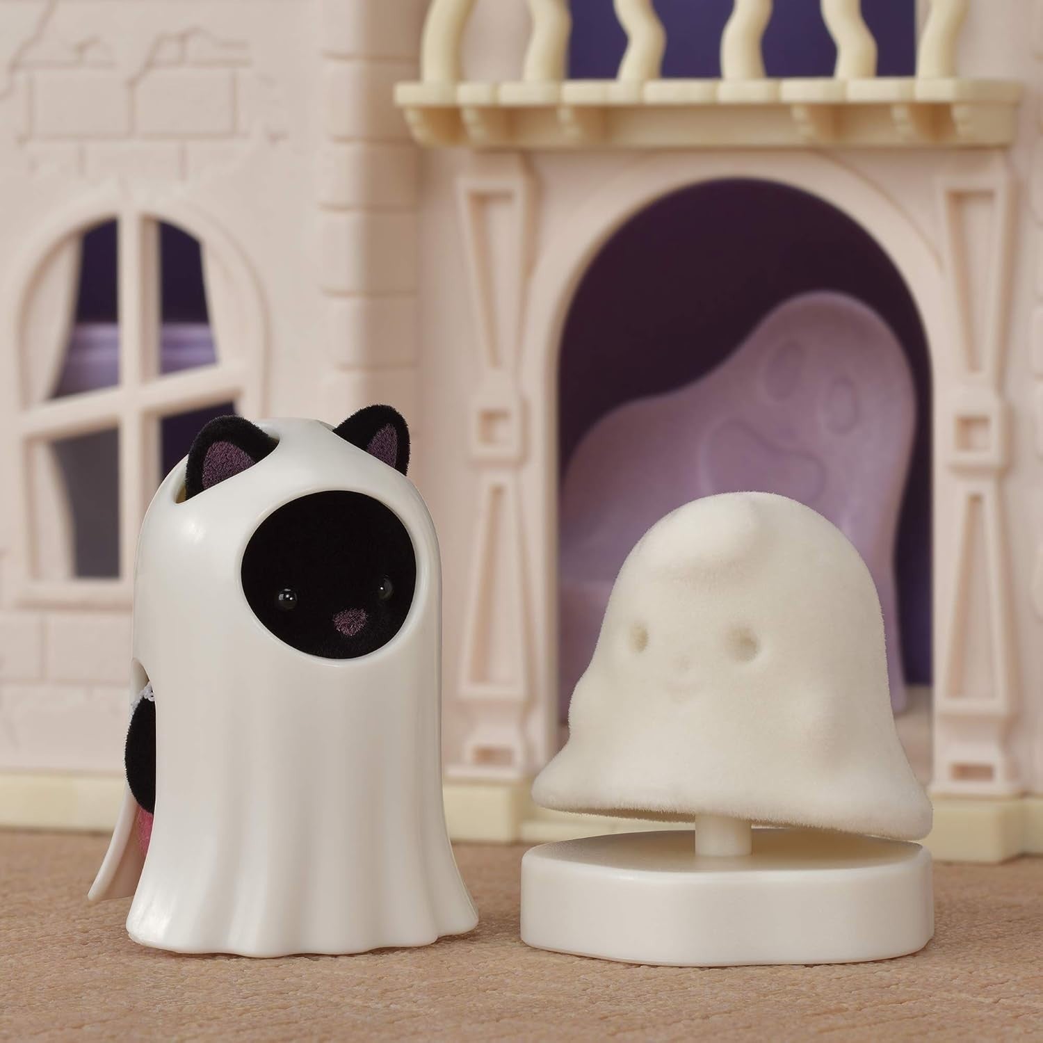 Sylvanian Family Co-67 Doggy Haunted House NEW