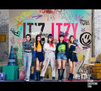 CD ITZY ITz ITZY First Limited Edition Type A CD Photobook 2 Card Japan