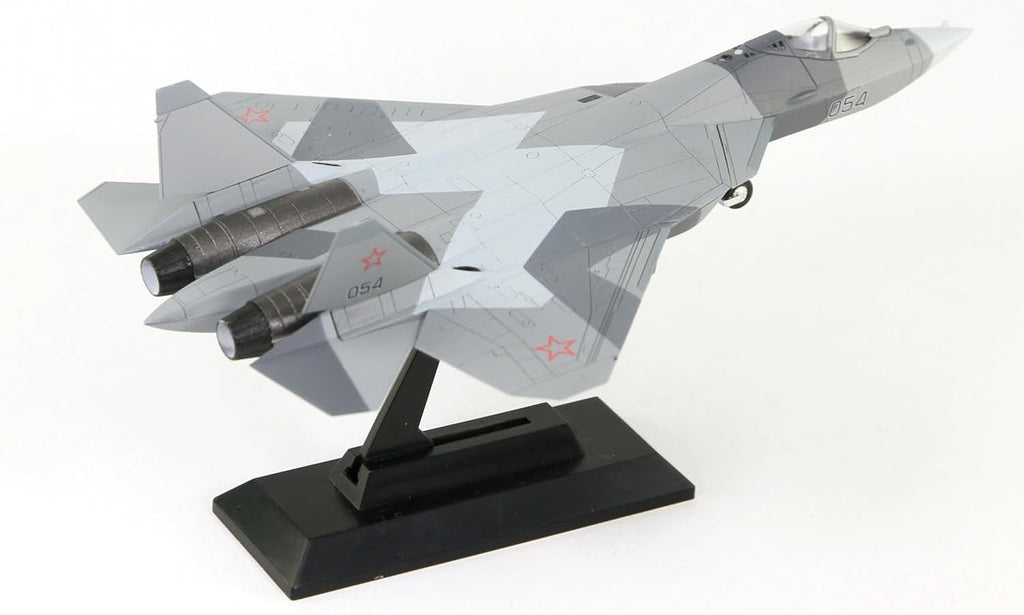 Pit Road 1/144 SNP Series Russian Fighter Aircraft Su-57 Painted Plastic NEW