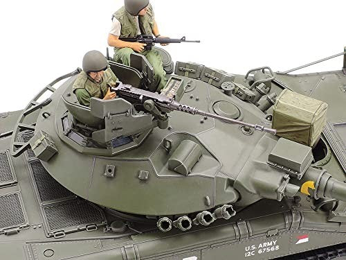 Tamiya 35365 1/35 US Airborne Tank M551 Sheridan Plastic Model Kit New