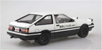 Aoshima Initial D: Fujiwara Takumi AE86 Trueno with Figure 1:24 Scale Model NEW