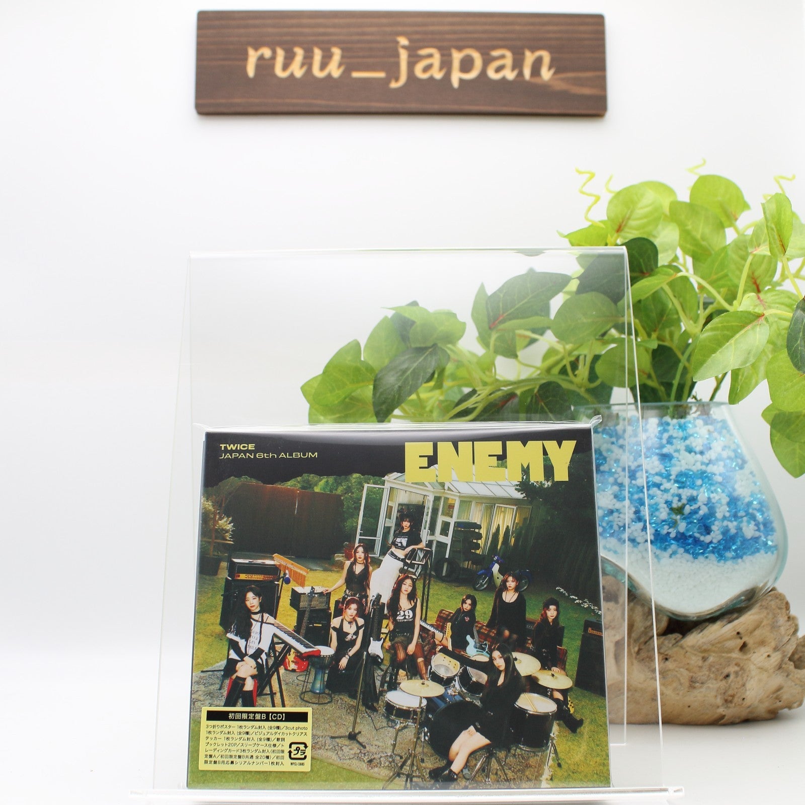 CD TWICE ENEMY First Limited Edition Type B CD Japan Photo card poster Booklet