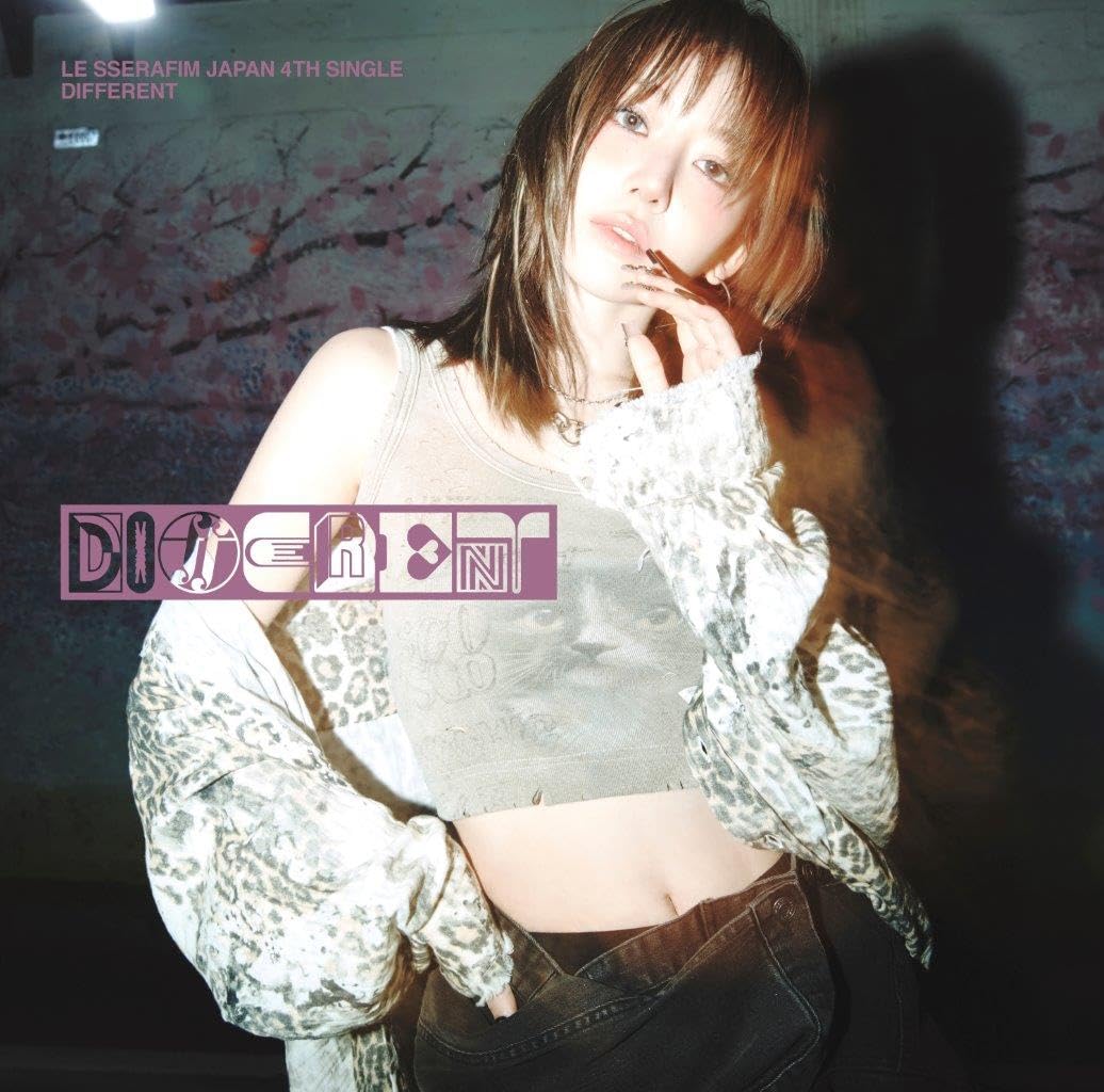 LE SSERAFIM DIFFERENT SAKURA MEMBER EDITION CD + LYRIC BOOK + PHOTO CARD NEW
