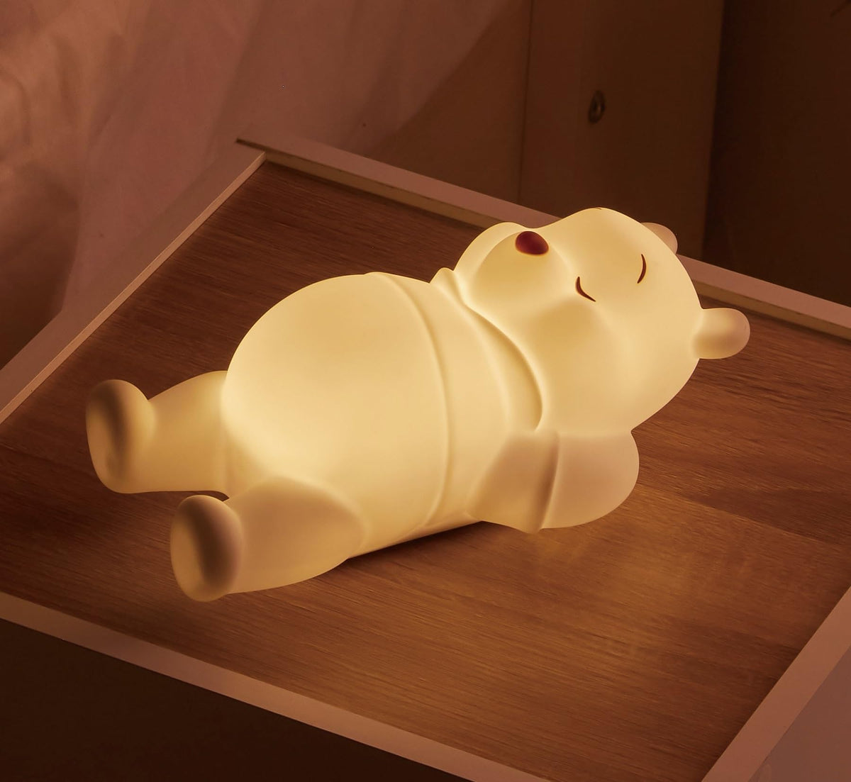 'NEW Takara Tomy Disney Suyapunyu Light Winnie the Pooh Soft Plush Lamp'