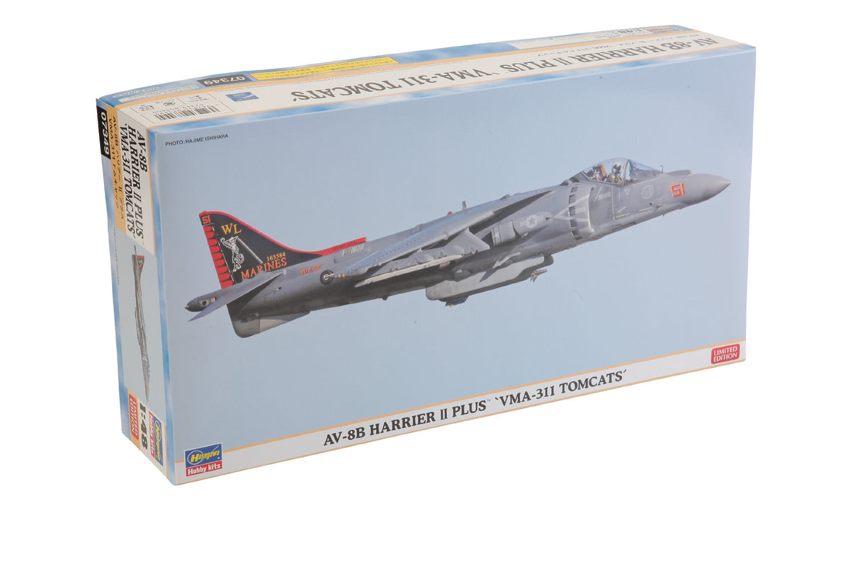 Hasegawa 148 AV-8B Harrier II Plus VMA-311 Tomcats NEW