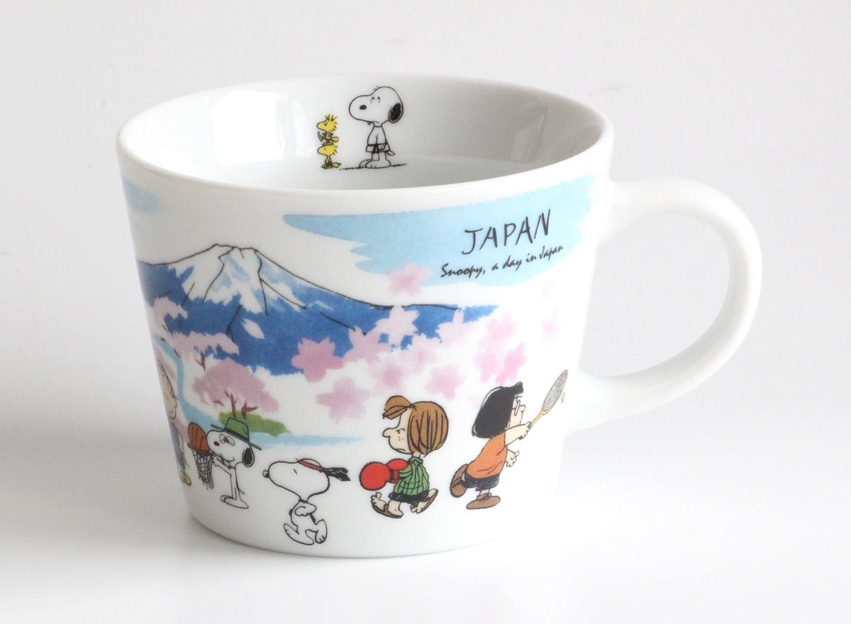 'PEANUTS Snoopy Tokyo Japan Mug 340ml Shimizu Togyo NEW'